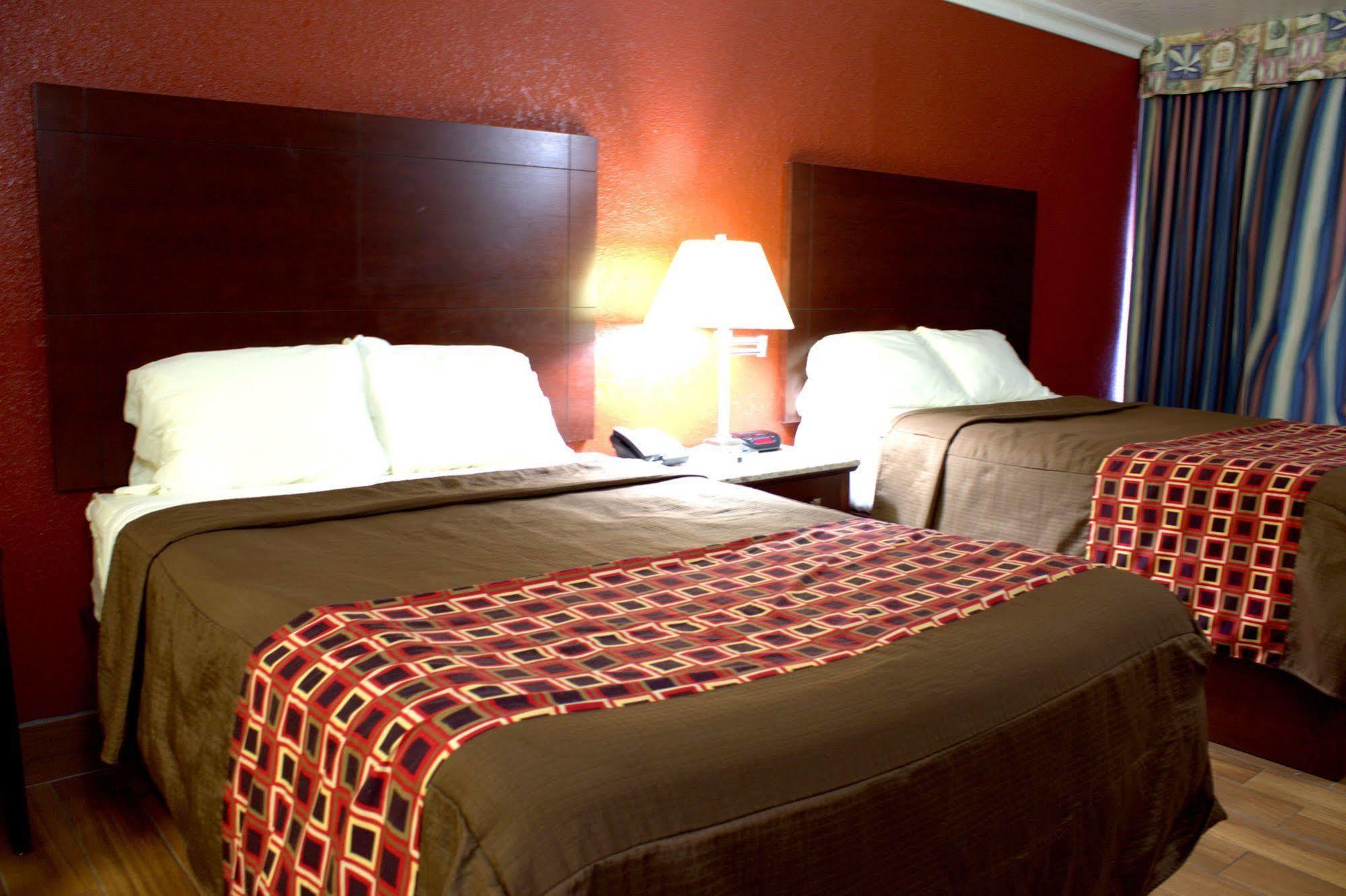 Polynesian Inn Saint Cloud Extérieur photo